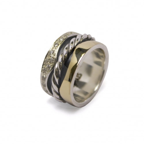 Anillo en plata de ley 925 y oro 9k con circonitas.&amp;nbsp;Colección Styliano Jewellery.