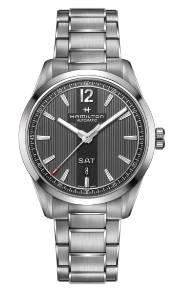 Reloj con cadena plateada Pamplona