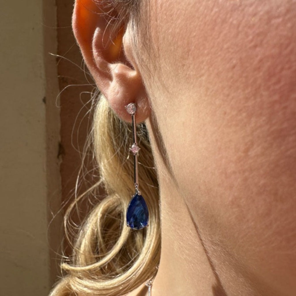 pendiente largo plata de primera ley con cirocnitas azules para novia e invitada