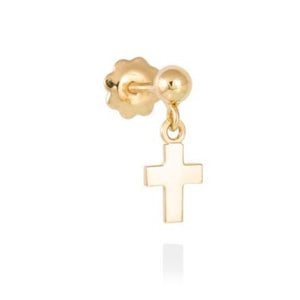 Piercing de oro amarillo de primera ley de 18 quilates con forma de cruz para oreja. Mide 1,1 cm. Colección de Marina García. 