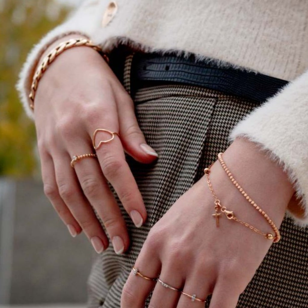 Pulsera de eslabones de oro rosa de 18 quilates. Joyería Pamplona.